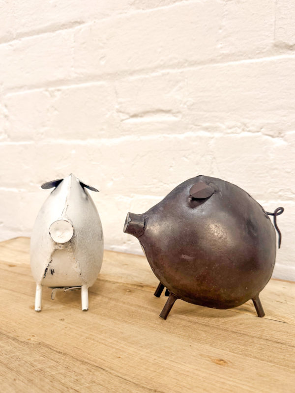 Set 2 Iron Piggy Banks - Image 2