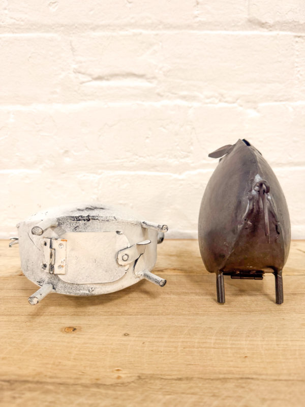 Set 2 Iron Piggy Banks - Image 5